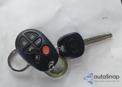 2008 Toyota Sienna Xle from USA, damaged, VIN 5TDBK22C58S012904